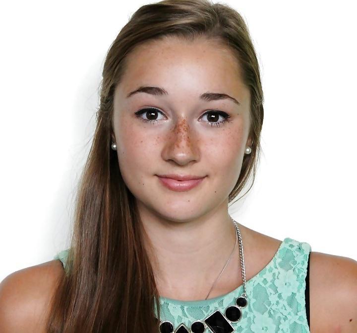 UrFeshmanGirl aus Zuid-Holland,Niederlande